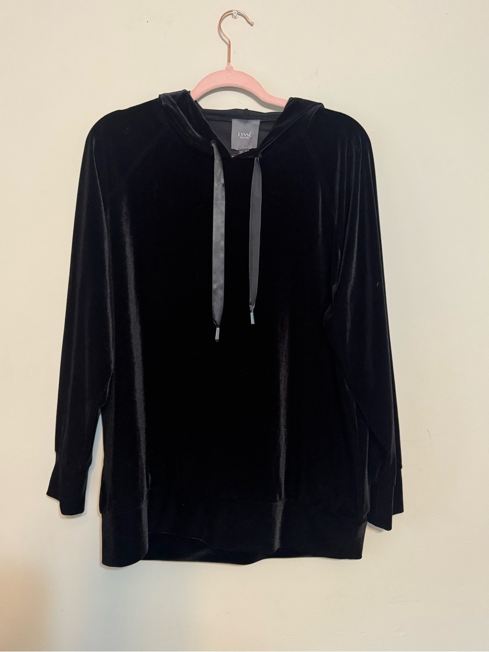 Lysse Black Velvet Scoop-Neck Hoodie Sweater Sz M